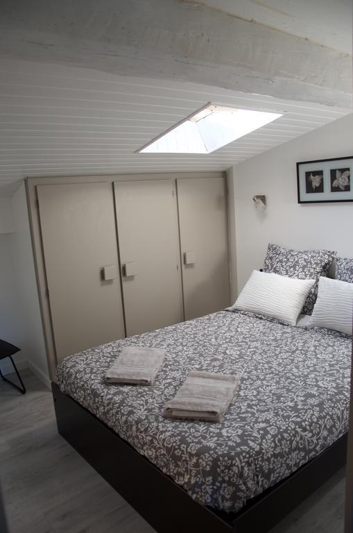 L'Escale D'Aquitaine Appartement Bordeaux Kamer foto